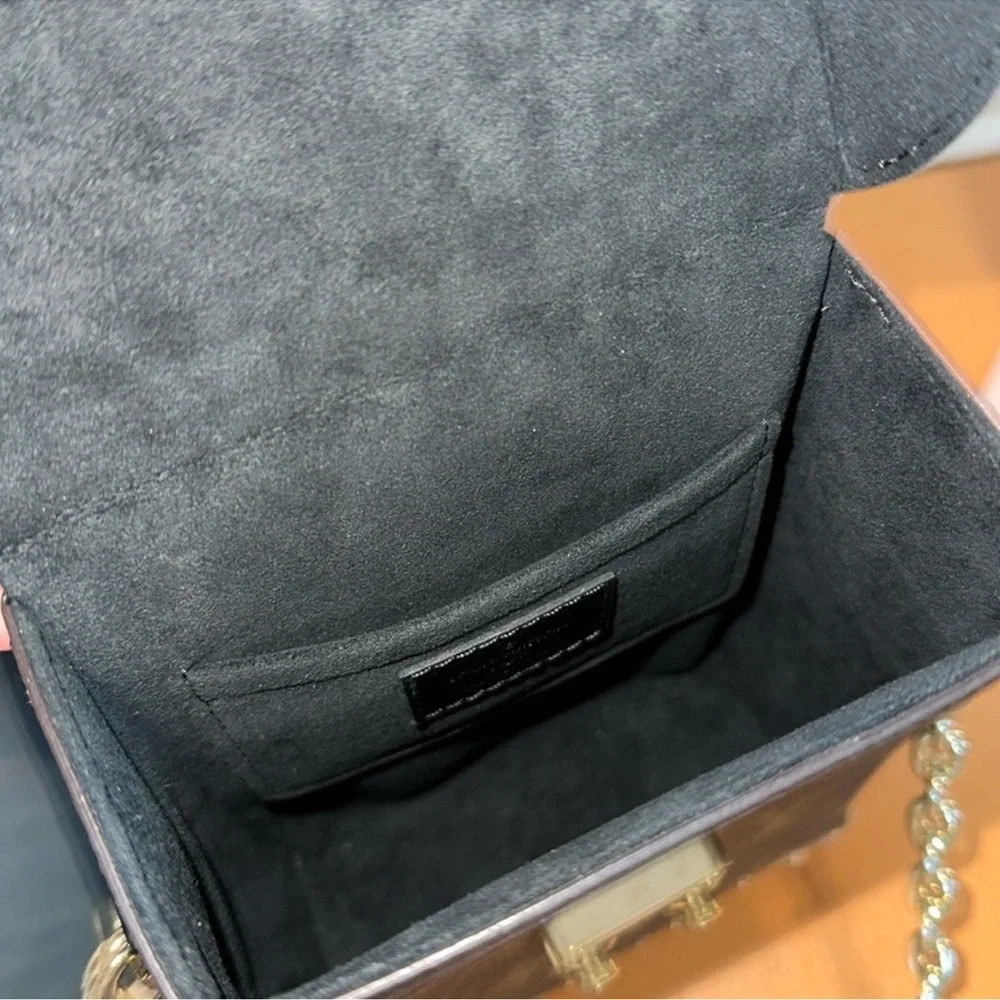 Louis Vuitton Camera Box Purse - Picture 10 of 11